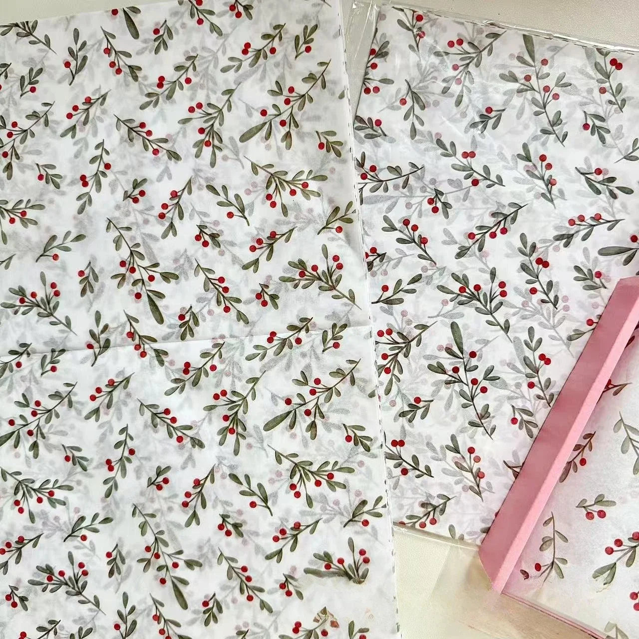 30pcs/10pcs Holly, Berry Thin Paper, Wax-Coated Gift Wrapping, Party Favor Packaging for Christmas, Thanksgiving, Birthdays