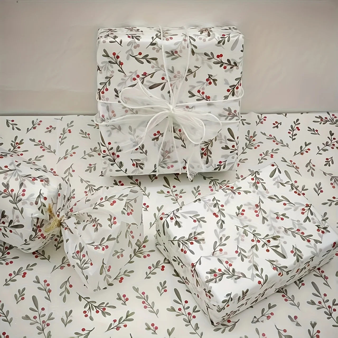 30pcs/10pcs Holly, Berry Thin Paper, Wax-Coated Gift Wrapping, Party Favor Packaging for Christmas, Thanksgiving, Birthdays