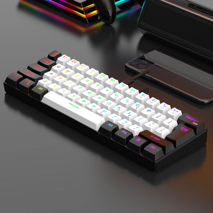 Teclado para juegos ultracompacto con un 60 % de RGB