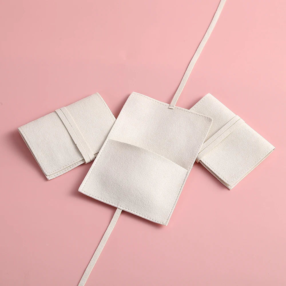10pcs Velvet Jewelry Packaging Pouches Chic Wedding Favor Bags Cream microfiber Cosmetic Bags Product Package Wedding Gift Bag