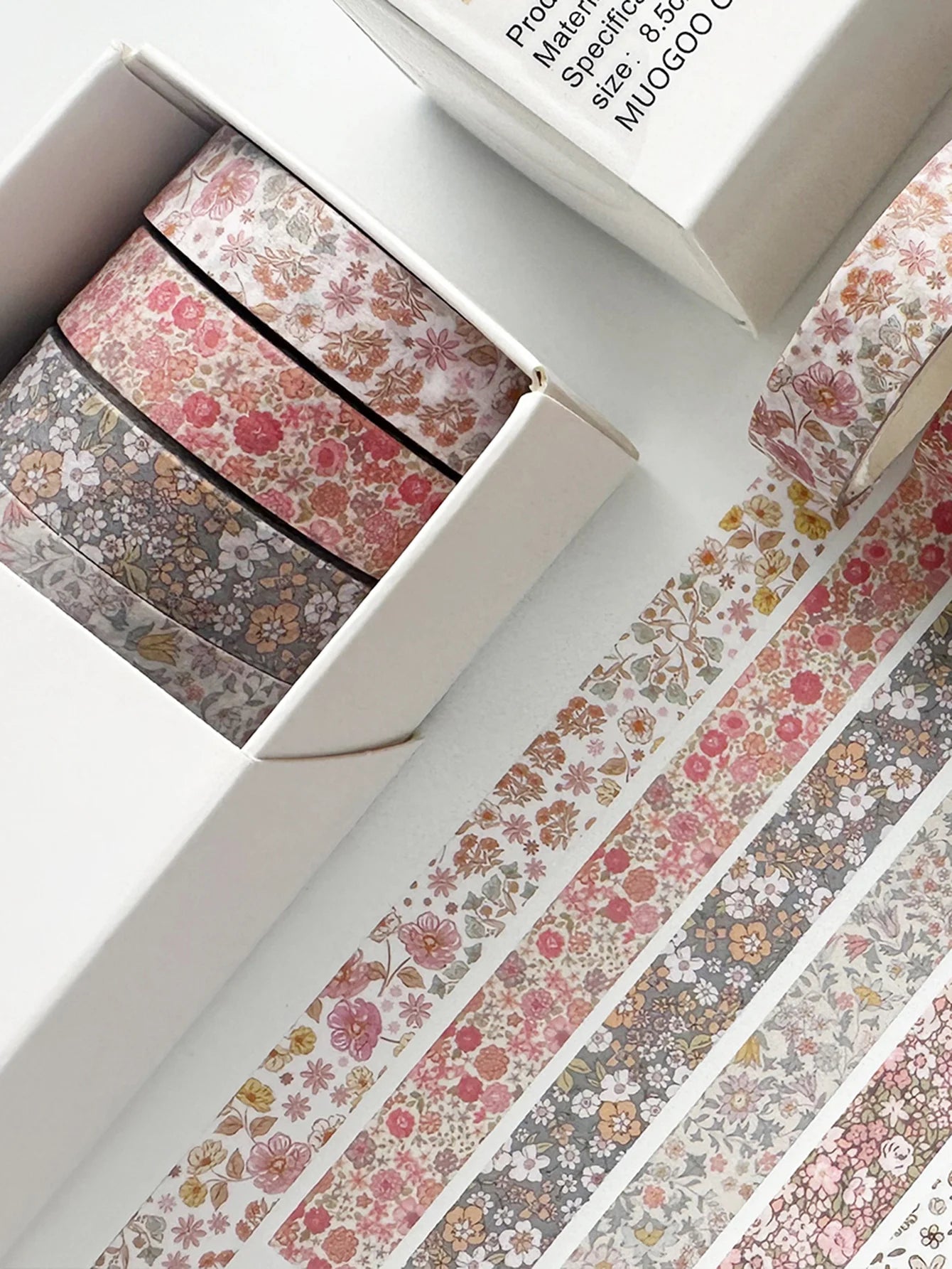 8 rolls/box retro-themed washi tape, various flowers, plaid patterns, handmade DIY scrapbook decoration materials